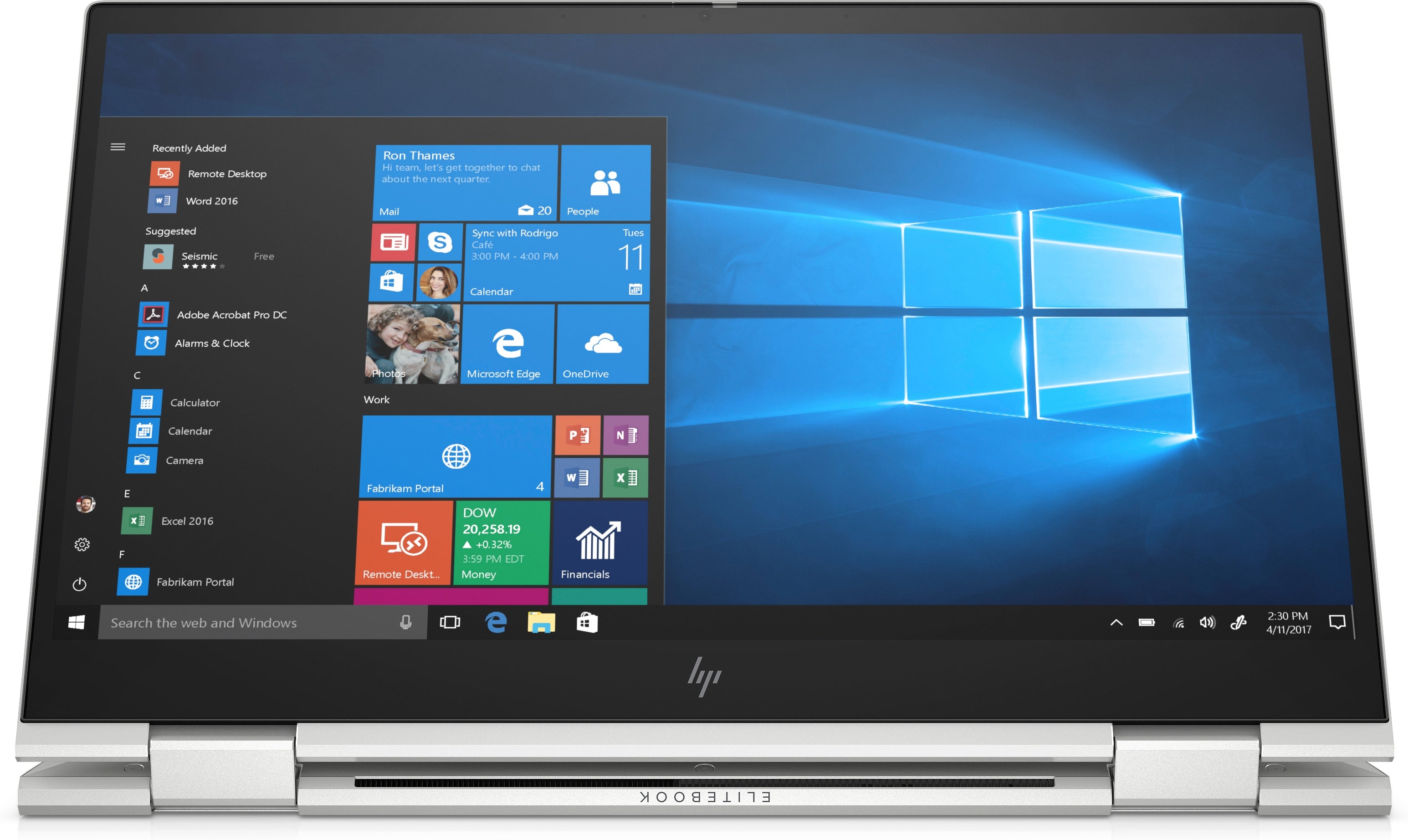 Laptop im Zeltmodus Bildschirm zur Bedienung nach außen gerichtet Ansicht frontal