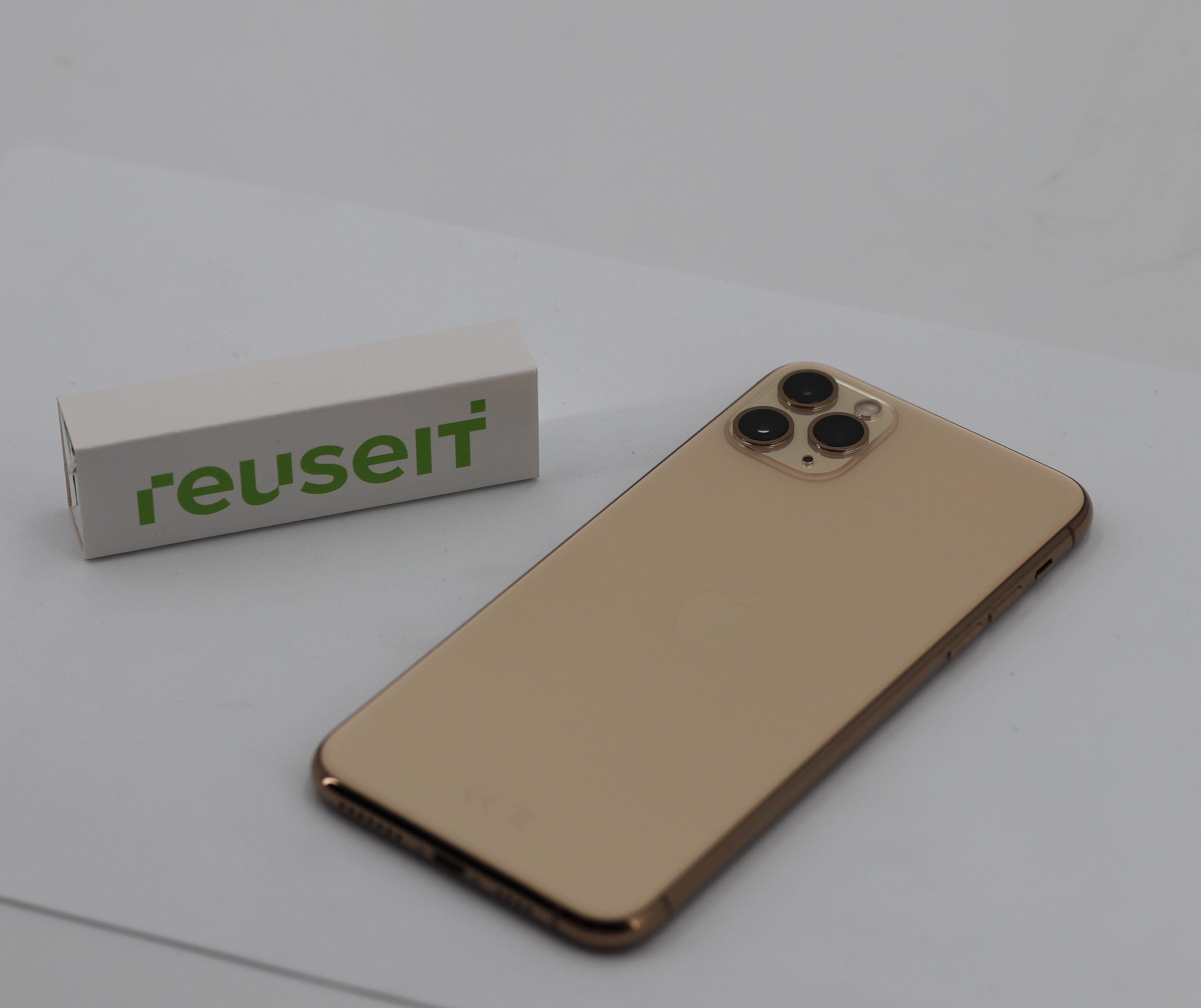 Apple iPhone 11 Pro Max | 64GB |  Gold | SGT.