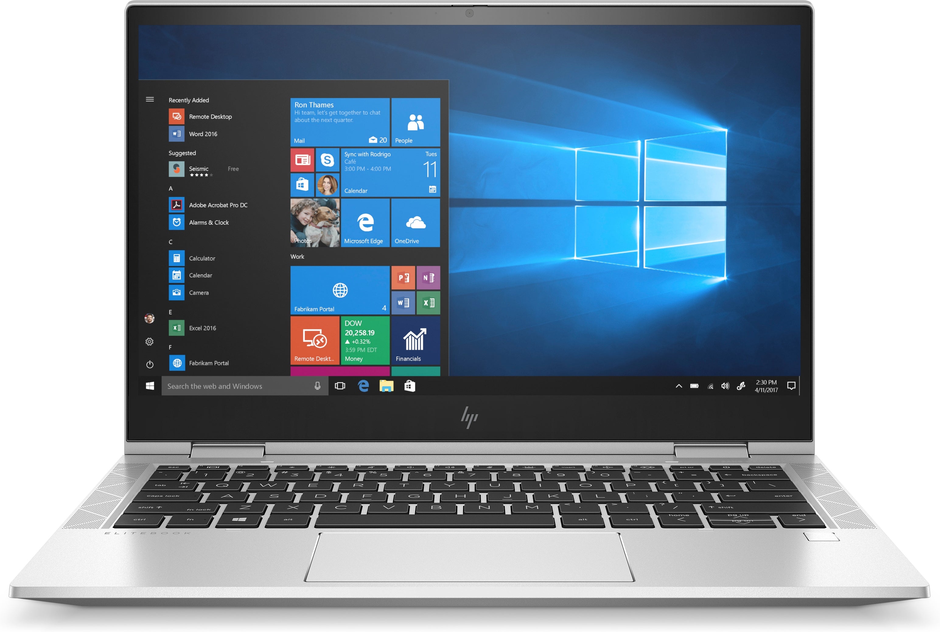 Laptop geöffnet Frontalansicht Bildschirm und Tastatur sichtbar